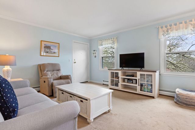 14 Harold Street APT 8C, Harwich Port, MA 02646