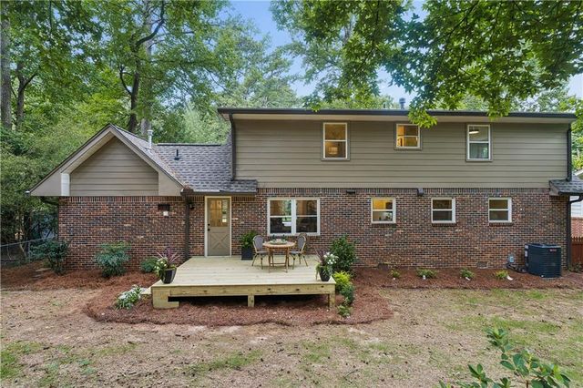 1303 Faraday Place, Decatur, GA 30033