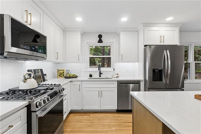 1303 Faraday Place, Decatur, GA 30033