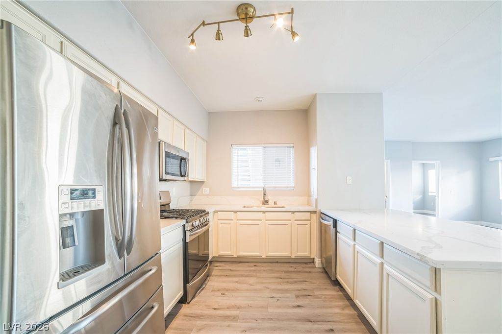 8725 West Flamingo Road 137, Las Vegas, NV 89147 — photo 4