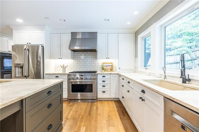 1541 Pangborn Station Drive, Decatur, GA 30033