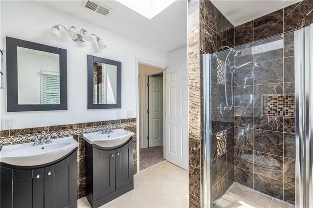 1541 Pangborn Station Drive, Decatur, GA 30033