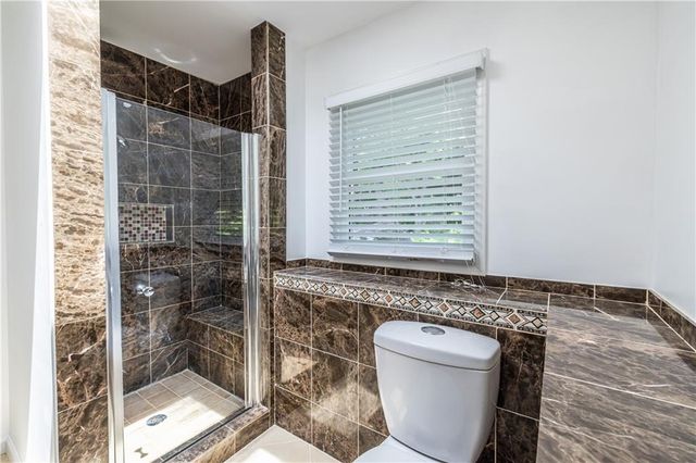 1541 Pangborn Station Drive, Decatur, GA 30033