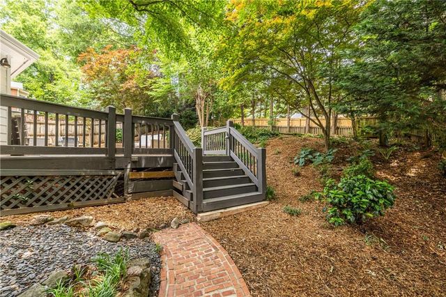 1541 Pangborn Station Drive, Decatur, GA 30033