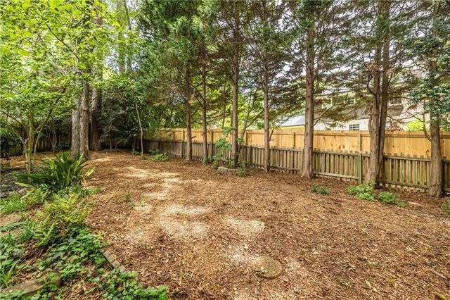 1541 Pangborn Station Drive, Decatur, GA 30033