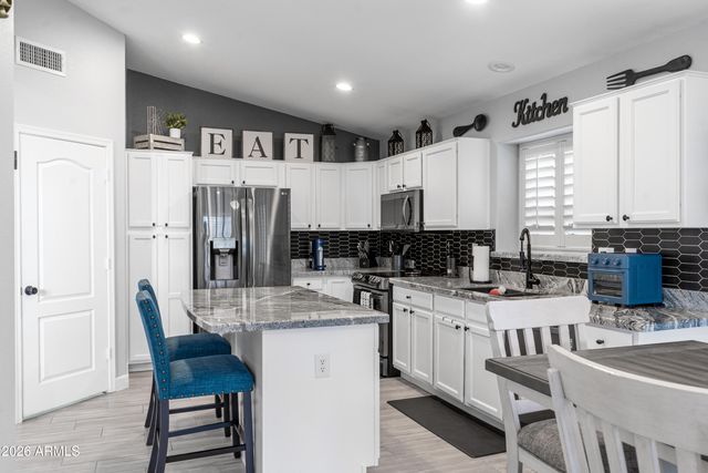 43137 W HILLMAN Drive W, Maricopa, AZ 85138