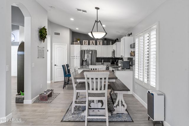 43137 W HILLMAN Drive W, Maricopa, AZ 85138