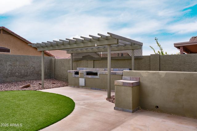 43137 W HILLMAN Drive W, Maricopa, AZ 85138