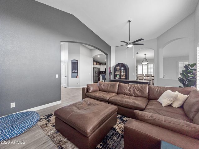 43137 W HILLMAN Drive W, Maricopa, AZ 85138