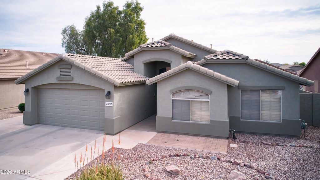 43137 W HILLMAN Drive W, Maricopa, AZ 85138