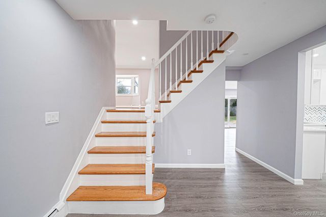 1 Yardley Lane, Nesconset, NY 11767