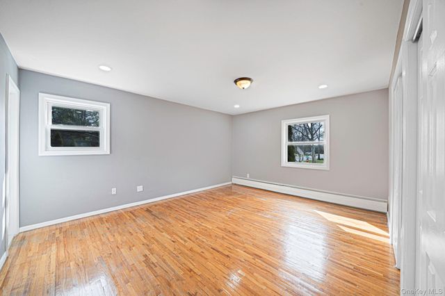 1 Yardley Lane, Nesconset, NY 11767