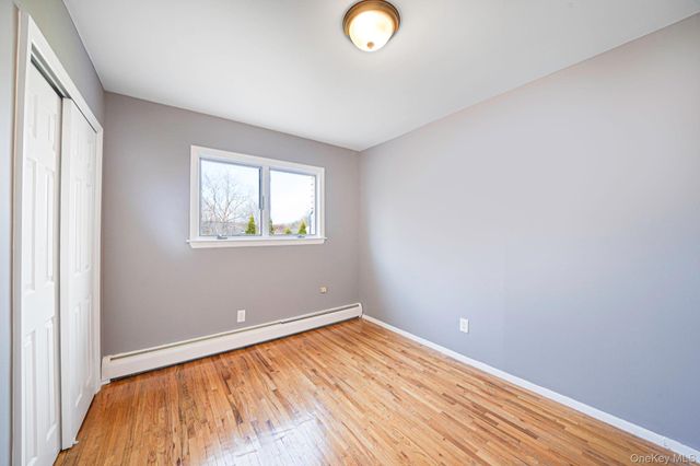 1 Yardley Lane, Nesconset, NY 11767