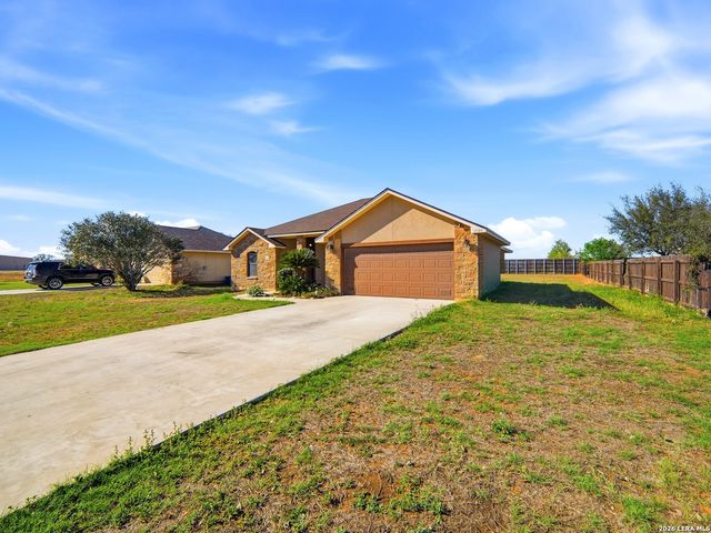 1924 Vista View, Pleasanton, TX 78064