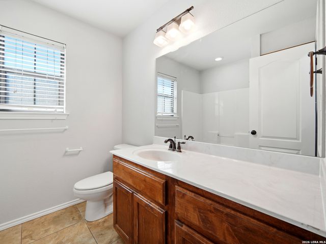 1924 Vista View, Pleasanton, TX 78064