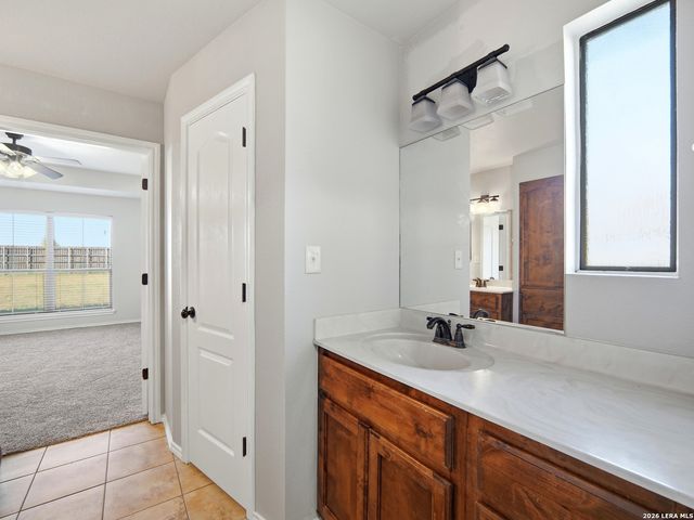 1924 Vista View, Pleasanton, TX 78064