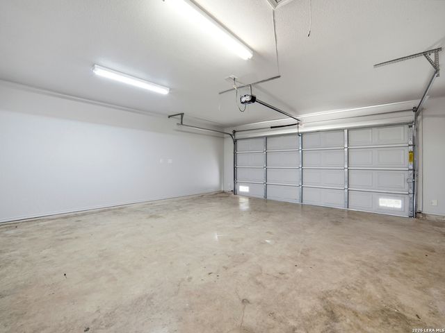 1924 Vista View, Pleasanton, TX 78064