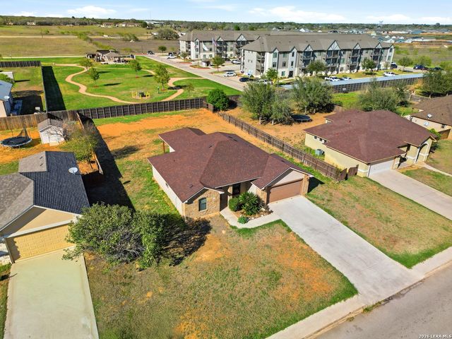 1924 Vista View, Pleasanton, TX 78064