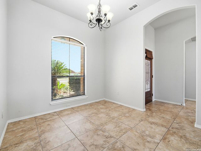 1924 Vista View, Pleasanton, TX 78064