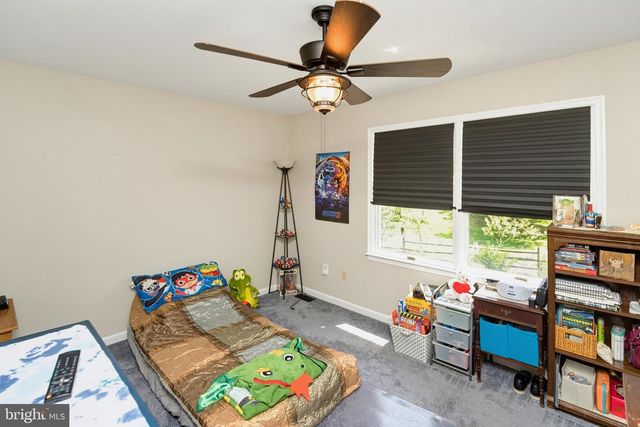824 WELCOME HOUSE RD, Perkasie, PA 18944