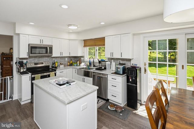 824 WELCOME HOUSE RD, Perkasie, PA 18944