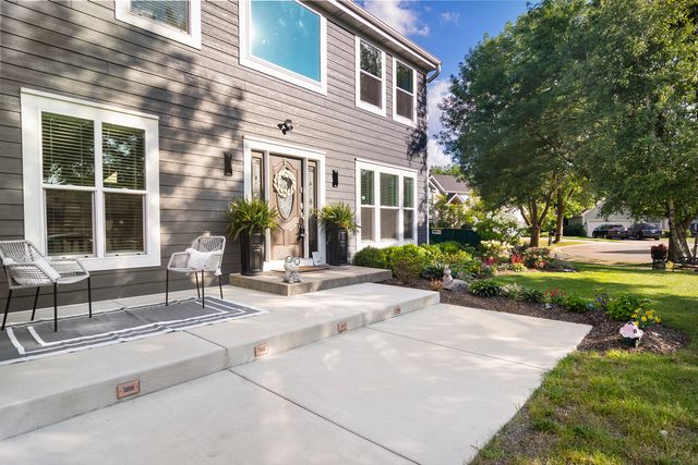 1191 Hummingbird Lane, Grayslake, IL 60030