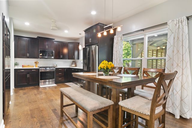 1191 Hummingbird Lane, Grayslake, IL 60030