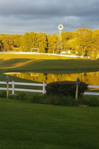 65650 Dailey Road, Edwardsburg, MI 49112