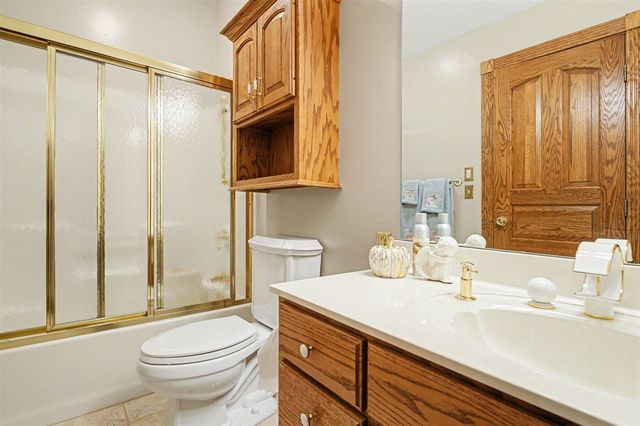 65650 Dailey Road, Edwardsburg, MI 49112