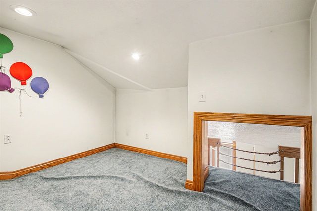 65650 Dailey Road, Edwardsburg, MI 49112