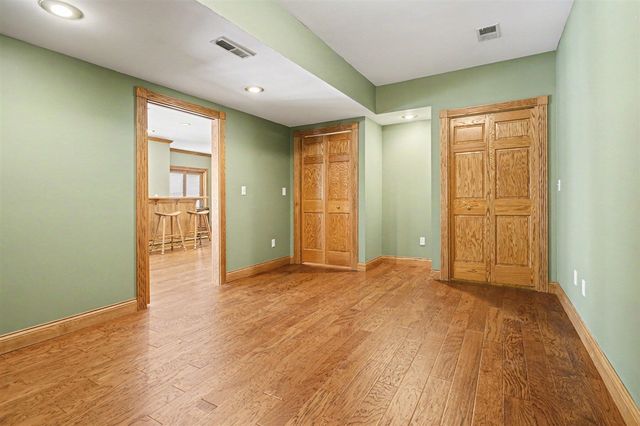 65650 Dailey Road, Edwardsburg, MI 49112