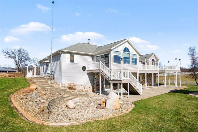 65650 Dailey Road, Edwardsburg, MI 49112