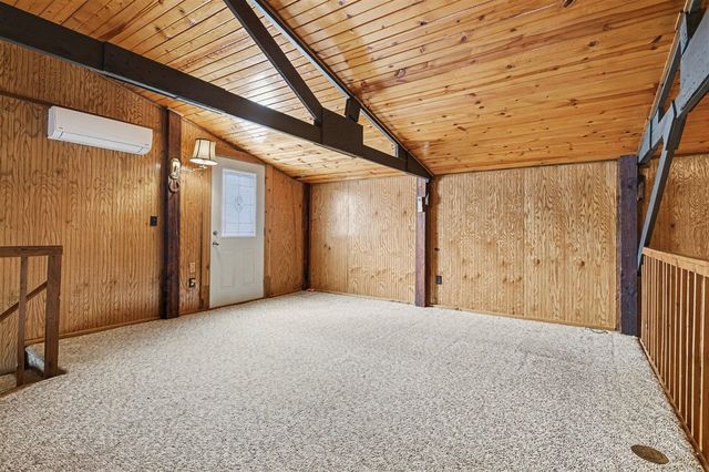 65650 Dailey Road, Edwardsburg, MI 49112