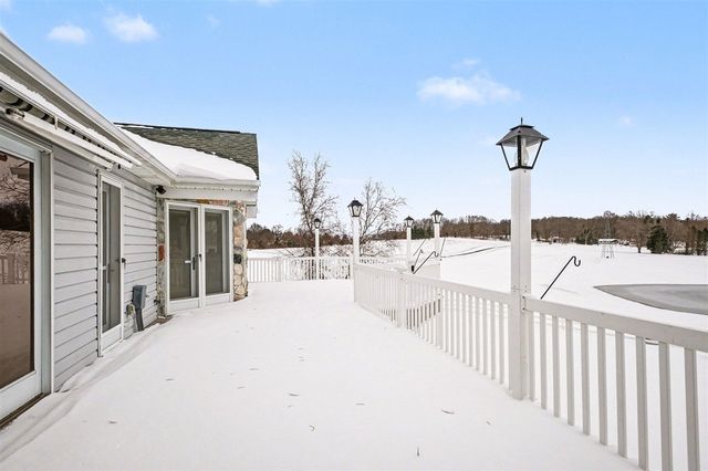 65650 Dailey Road, Edwardsburg, MI 49112