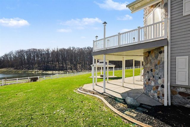 65650 Dailey Road, Edwardsburg, MI 49112