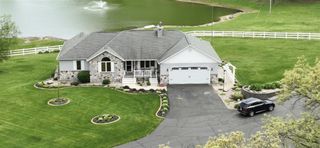 65650 Dailey Road, Edwardsburg, MI 49112