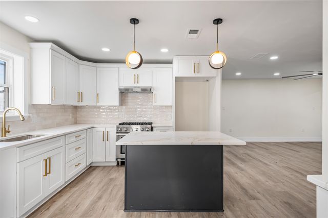 210 Lynnwood Dr, Houma, LA 70360