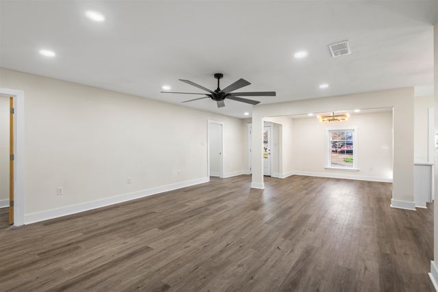 210 Lynnwood Dr, Houma, LA 70360