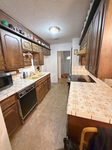 1205 Augusta Road, Benbrook, TX 76126