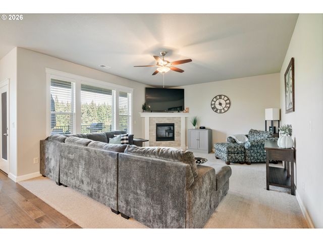 3400 N 10TH St, Ridgefield, WA 98642