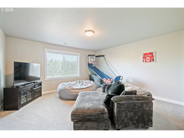 3400 N 10TH St, Ridgefield, WA 98642