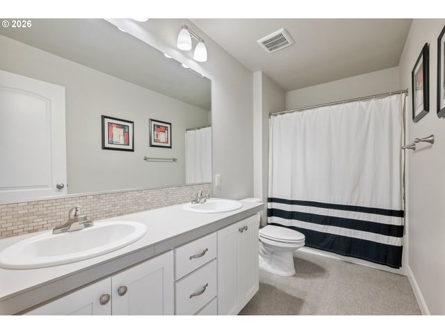 3400 N 10TH St, Ridgefield, WA 98642