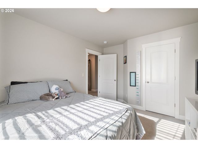 3400 N 10TH St, Ridgefield, WA 98642