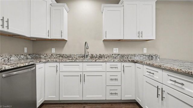 240 Londelle Lane, Asheboro, NC 27205
