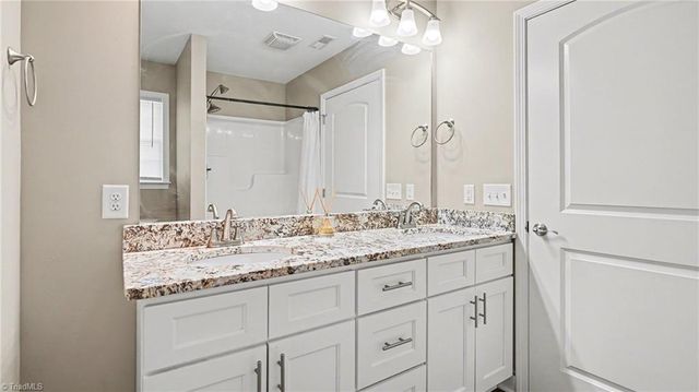 240 Londelle Lane, Asheboro, NC 27205