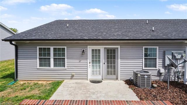 240 Londelle Lane, Asheboro, NC 27205
