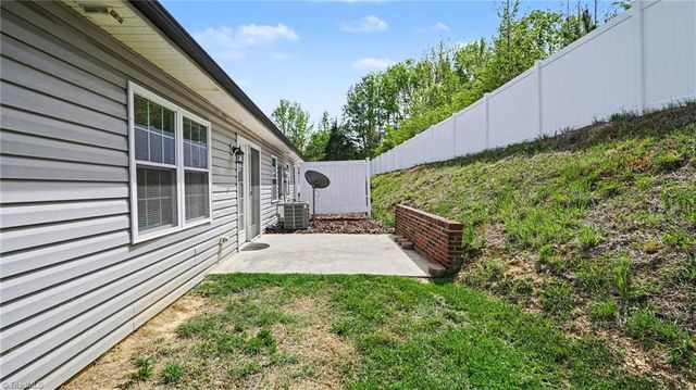 240 Londelle Lane, Asheboro, NC 27205