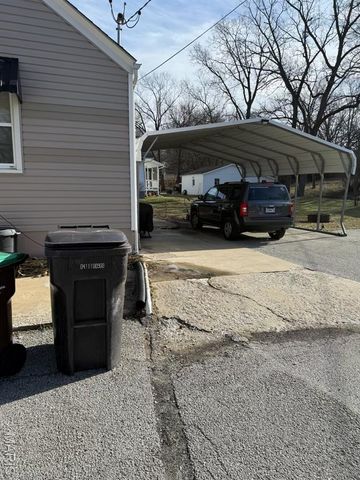 530 Hall Street, Troy, MO 63379