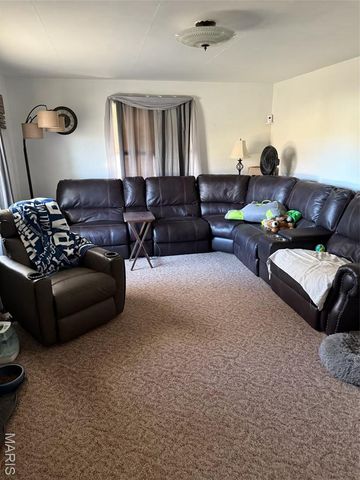 530 Hall Street, Troy, MO 63379