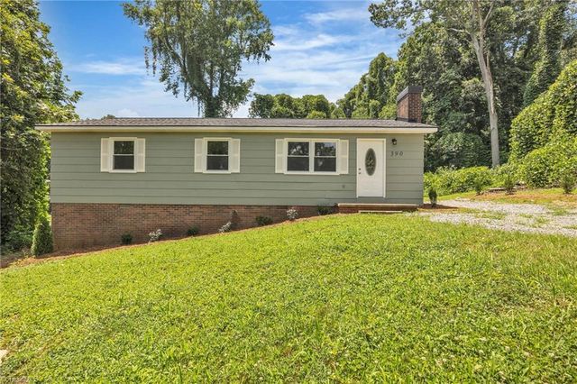 390 Hilltop Acres Street, North Wilkesboro, NC 28659